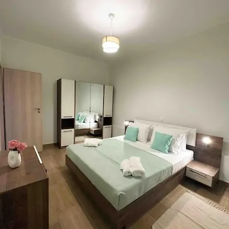 Sunny Rooftop House Apartment Thessaloniki